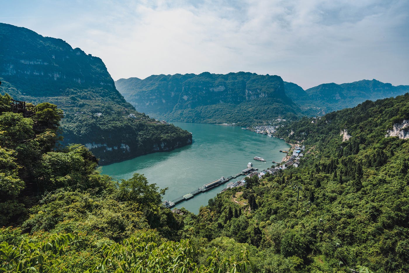 宜昌长江三峡山水